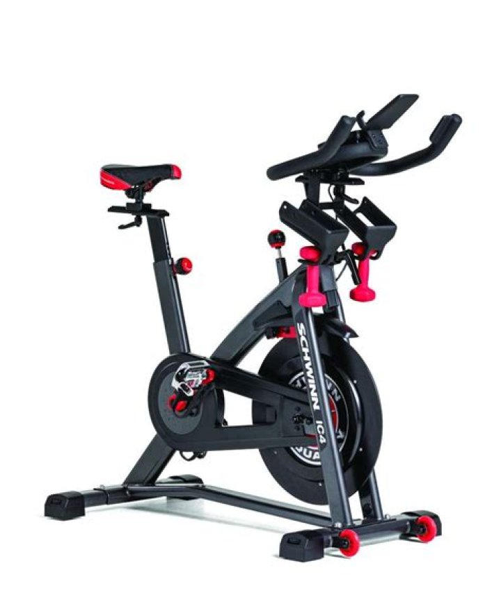 Is the schwinn ic4 a spin bike?