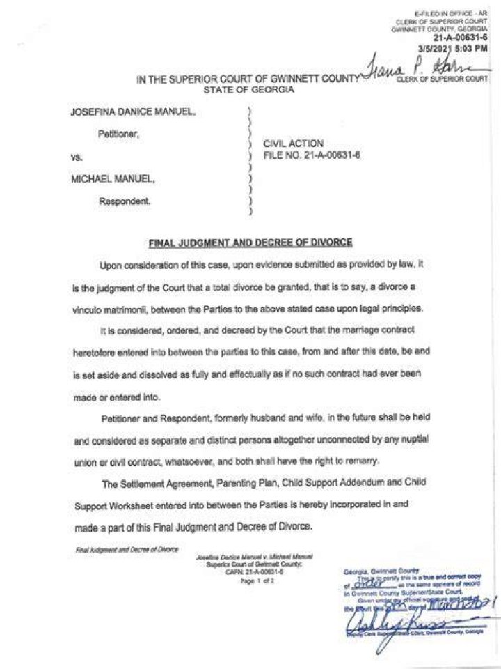 Whats a divorce decree?