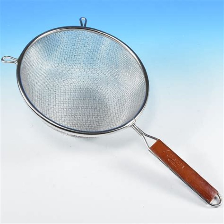Will a strainer work as a sifter?